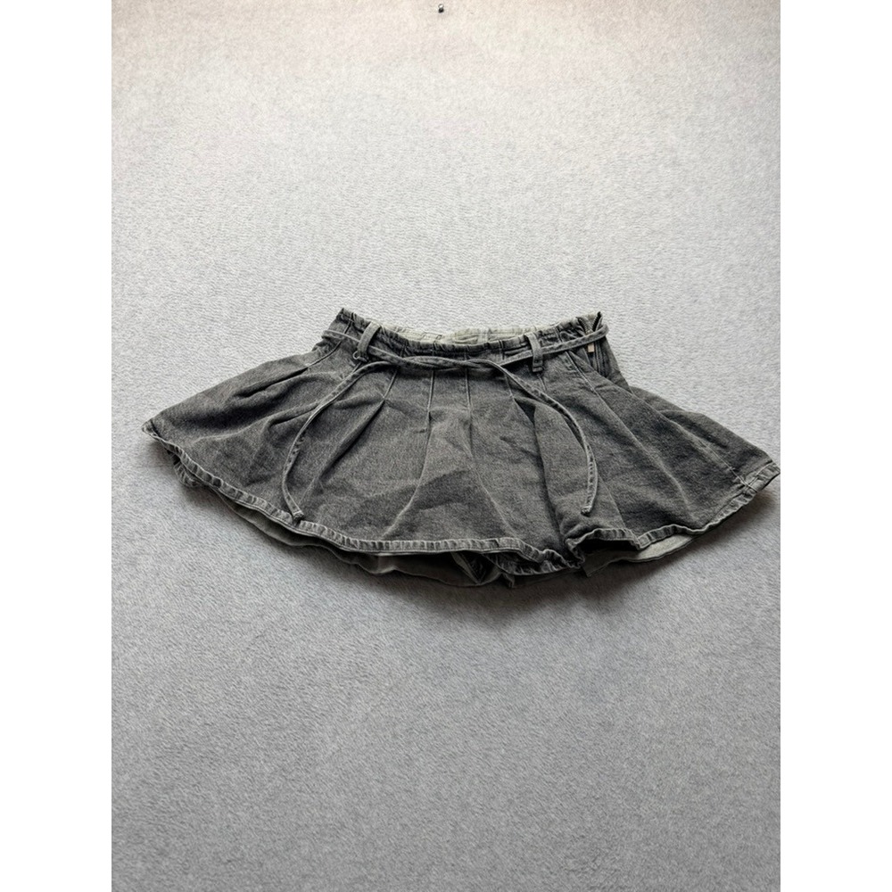 Acid Wash Grey Denim Pleated Mini Skirt Y2K Skater Style Tie Waist Grey